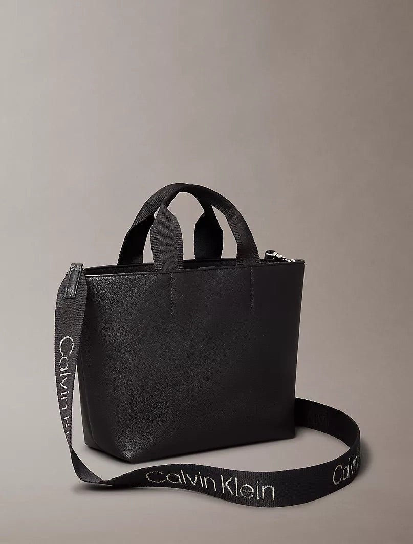 Calvin Klein Ultralight mini tote bag – image 2